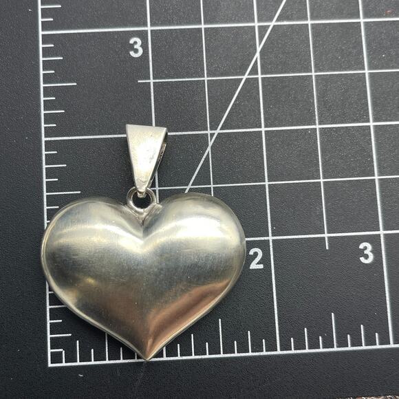 Rare 1992 Victoria's Secret RAPTURE Sterling Silver Large Puffy Heart Pendant - Picture 5 of 5
